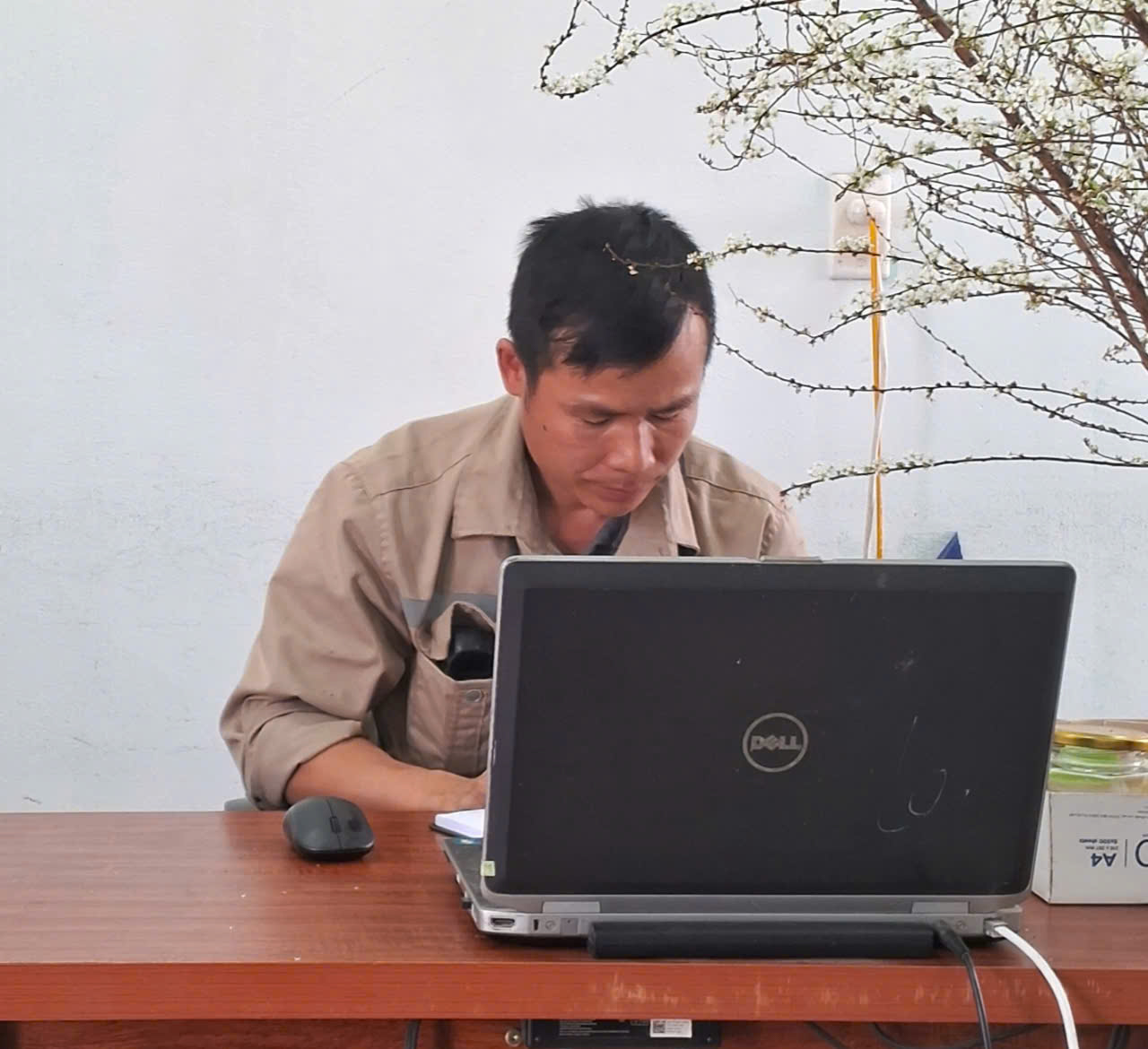 Thầy: Nguyễn Tiến Quang